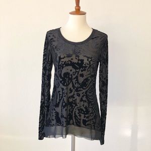 NWOT Simply Vera Wang Sheer Velvet Long Sleeve Top